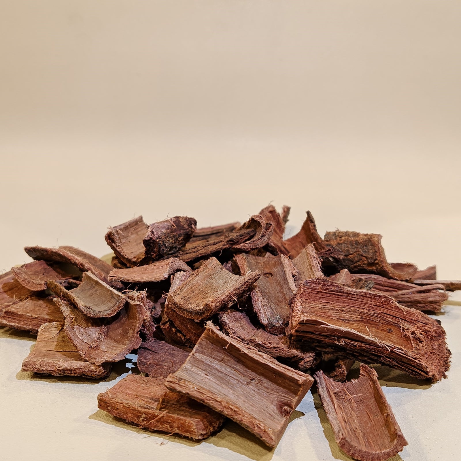 Mimosa Hostilis Tenuiflora Root Bark Chips